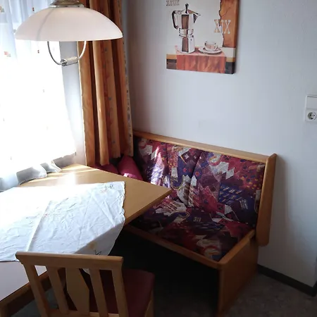 Guest house Weirather Imst