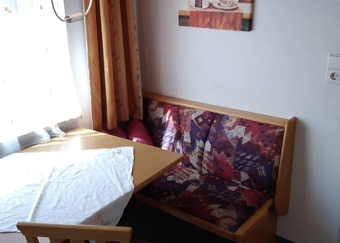 Guest house Weirather Imst