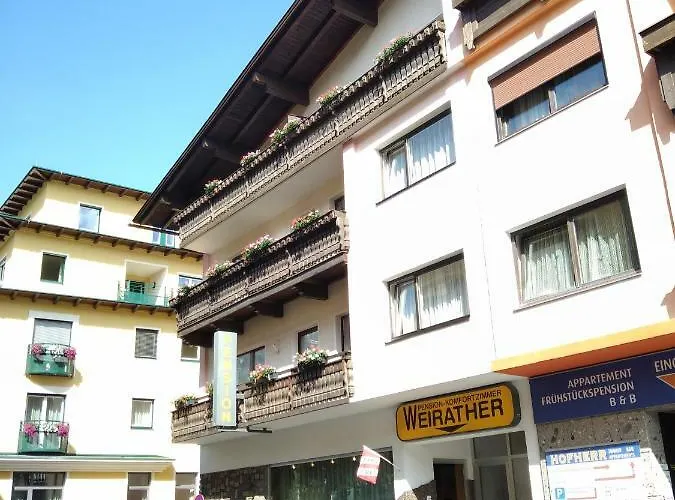 Weirather Guest house *